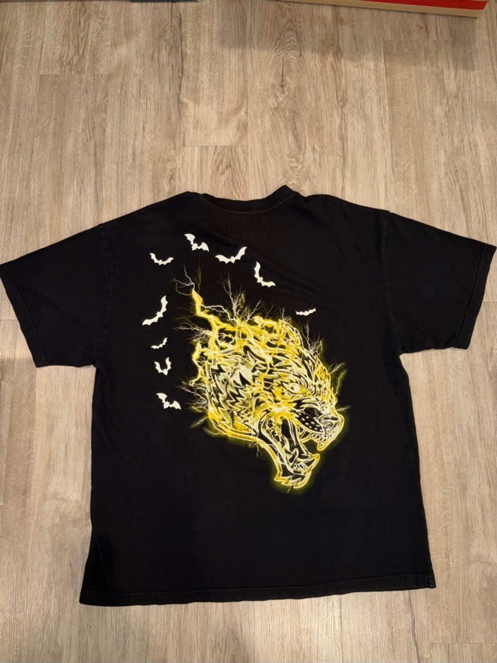 Men’s Darc Sport X Batman Born In Darcness T-Shirt - Size XL - Picture 2 of 8